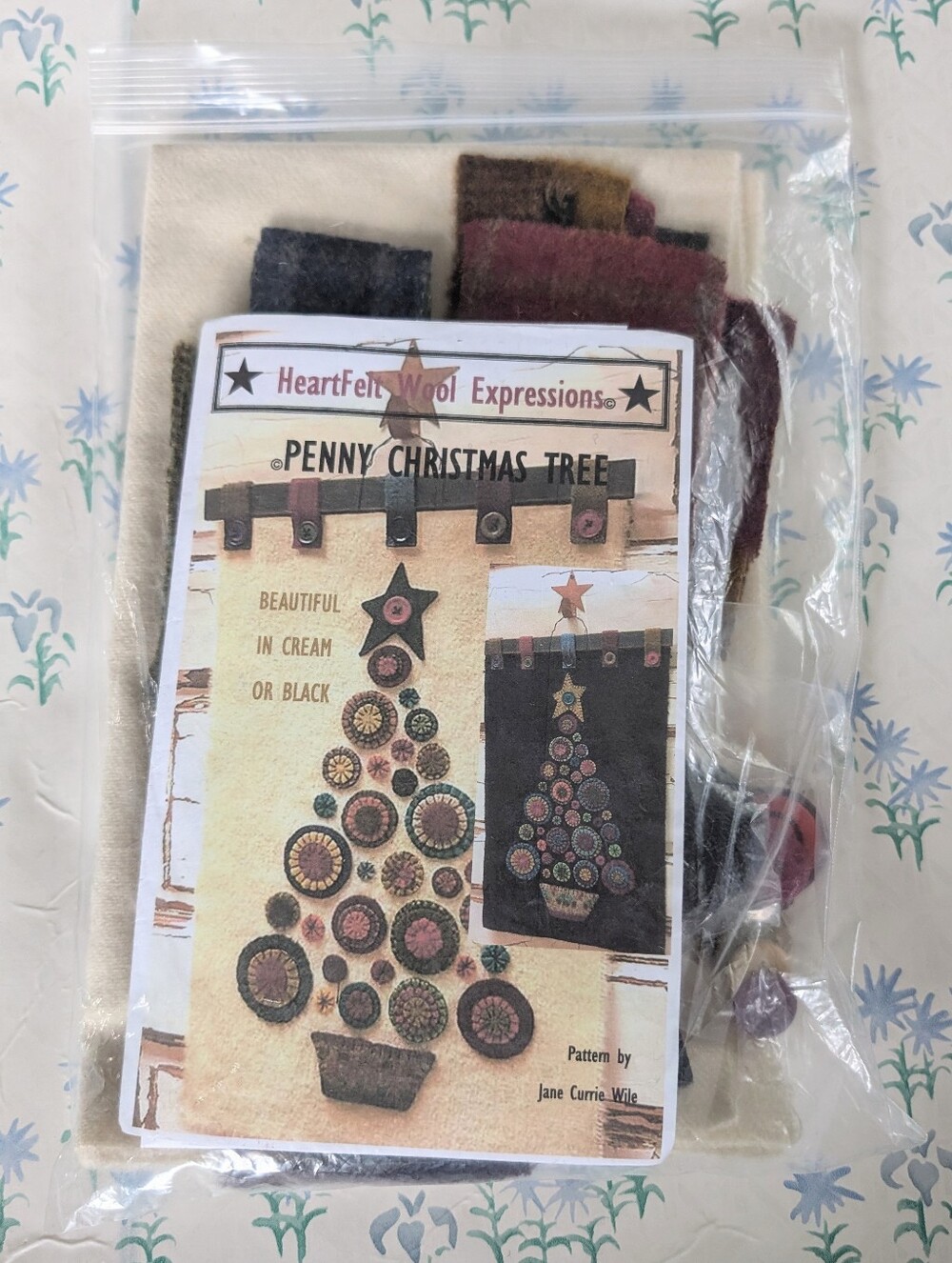 Heartfelt Wool Expressions Penny Christmas Tree Kit NEW Holiday Applique Sewing